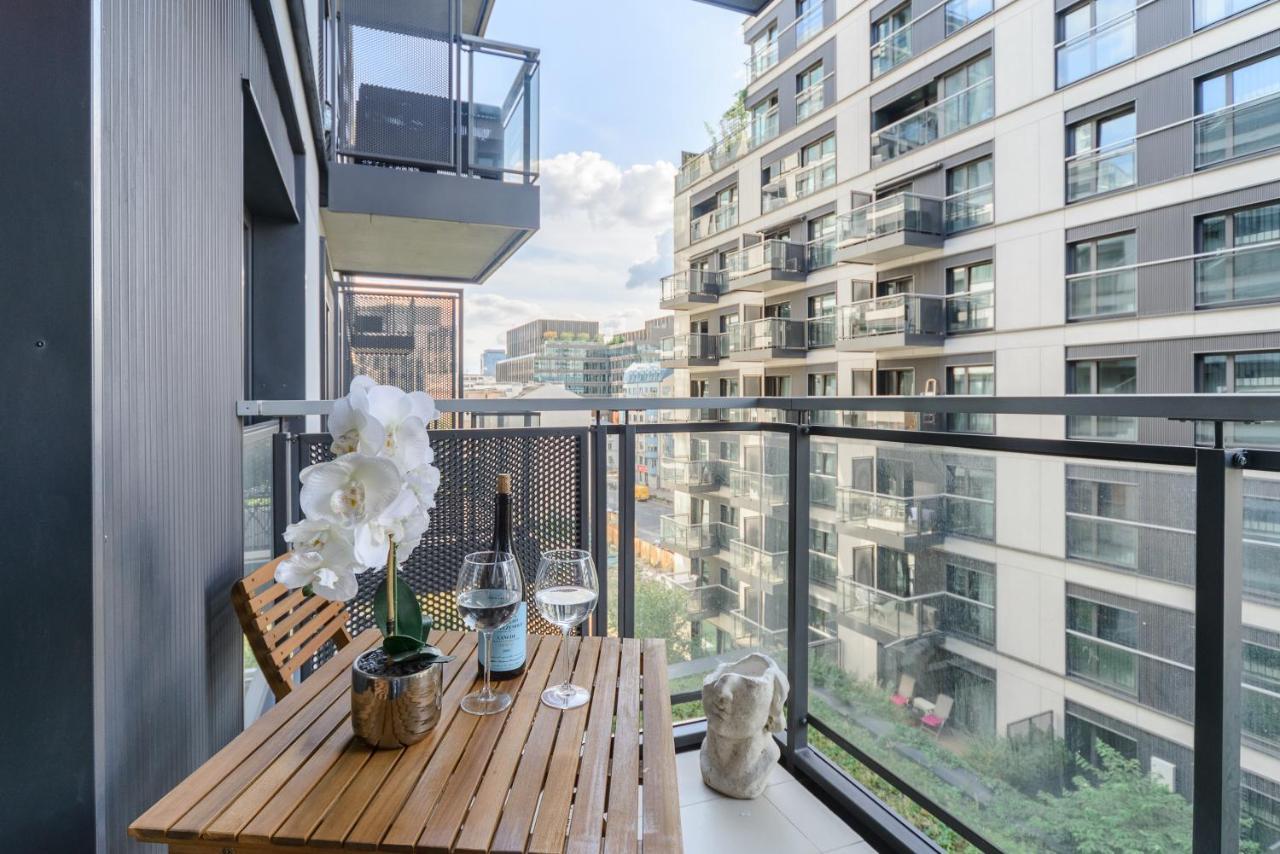 Lumina Luxury Apartments In Mennica Residence Varsavia Esterno foto